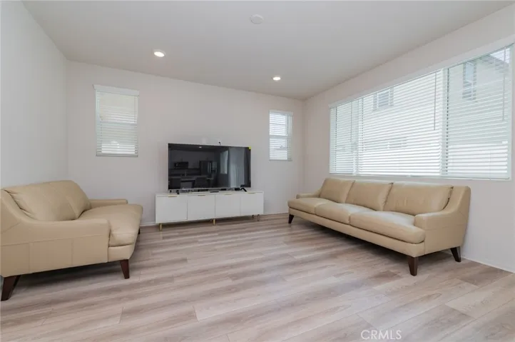 40277 Birchfield, Temecula, California 92591