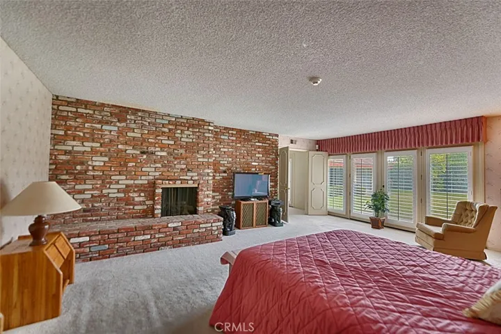 10162 Knuth Circle, Villa Park, California 92861