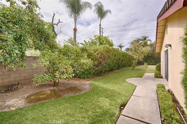 10162 Knuth Circle, Villa Park, California 92861