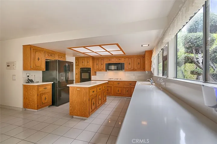 10162 Knuth Circle, Villa Park, California 92861