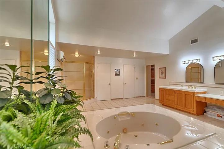 10162 Knuth Circle, Villa Park, California 92861