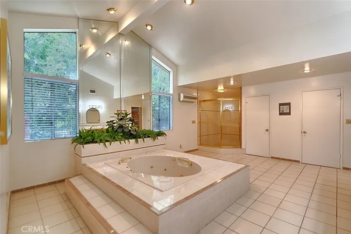 10162 Knuth Circle, Villa Park, California 92861