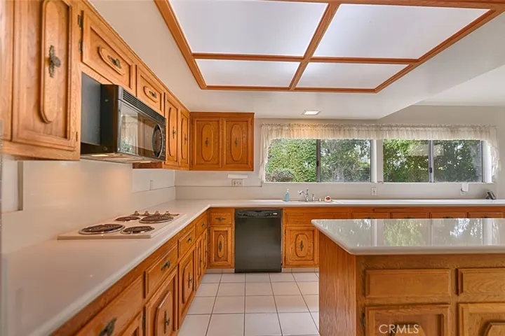 10162 Knuth Circle, Villa Park, California 92861