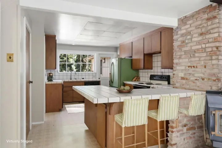 375 Blair Ranch Road, Scotts Valley, California 95066