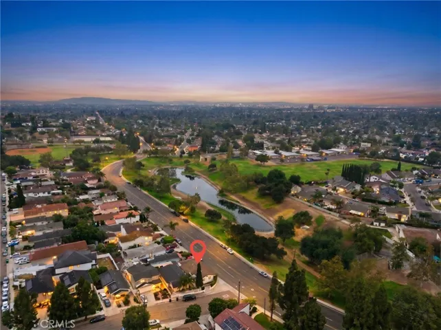 411 S Hewes St, Orange, California 92869