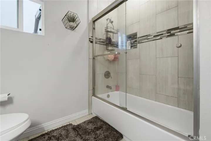 411 S Hewes St, Orange, California 92869