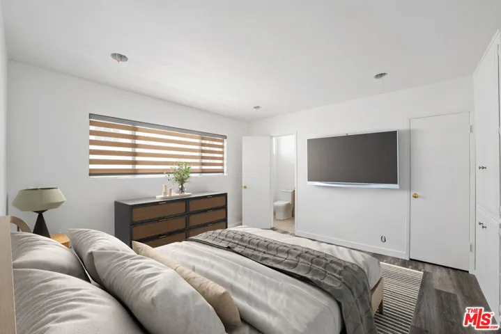 733 N Hayworth Avenue 4, Los Angeles, California 90046