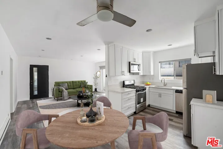 733 N Hayworth Avenue 4, Los Angeles, California 90046