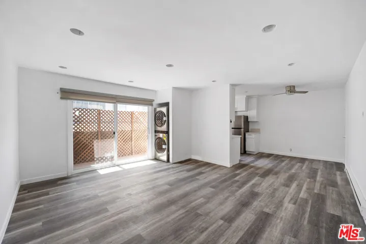 733 N Hayworth Avenue 4, Los Angeles, California 90046