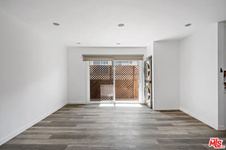 733 N Hayworth Avenue 4, Los Angeles, California 90046