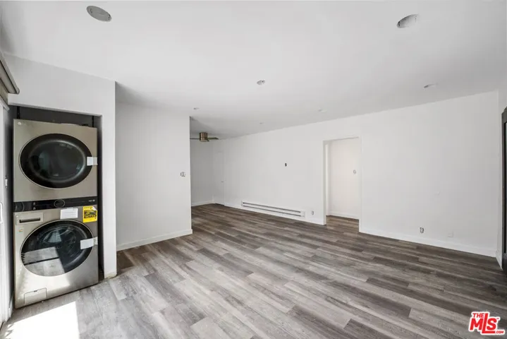 733 N Hayworth Avenue 4, Los Angeles, California 90046