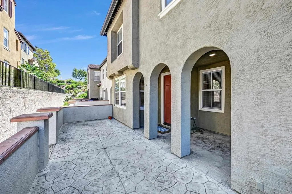 7885 Via Montebello 6, San Diego, California 92129 — photo 5