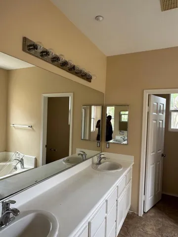 7885 Via Montebello 6, San Diego, California 92129