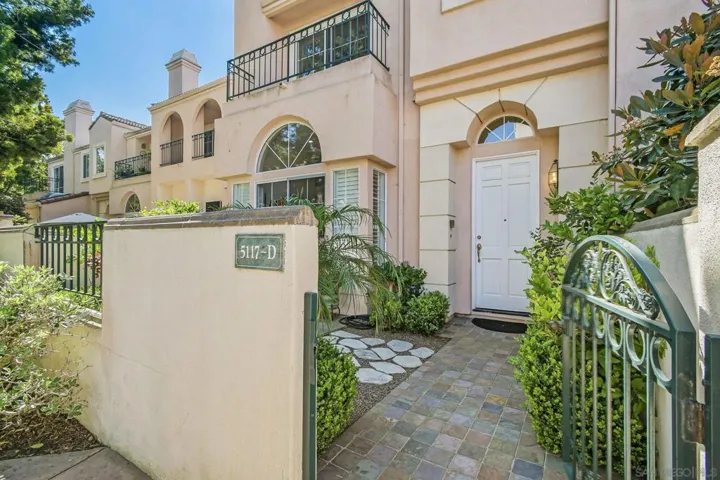 5117 Renaissance Ave D, San Diego, California 92122