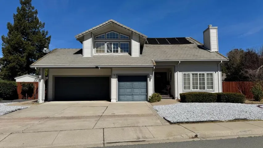 206 Meadow Creek Court, Oakley, California 94561