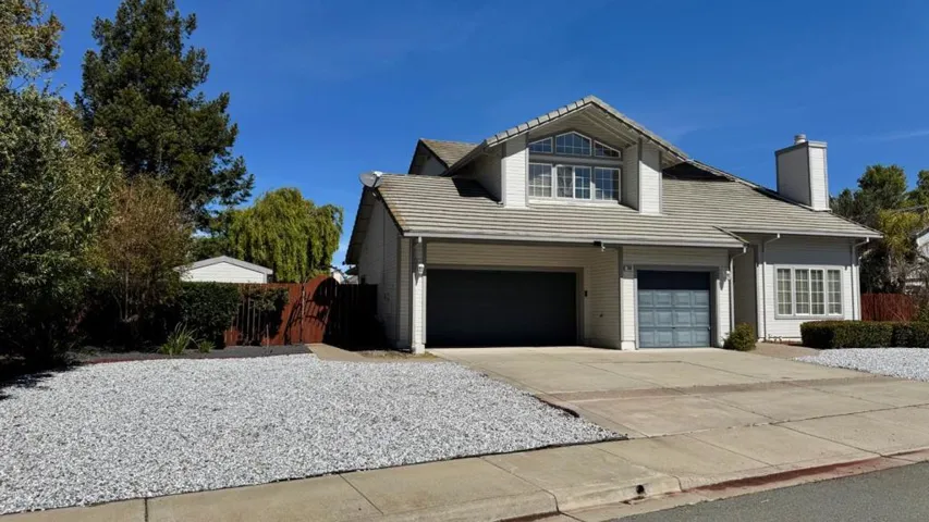 206 Meadow Creek Court, Oakley, California 94561 — photo 5