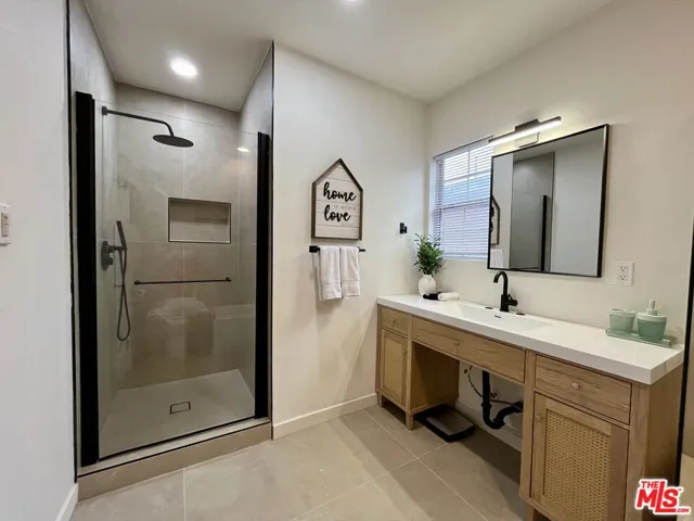 1825 Stearns Drive, Los Angeles, California 90035