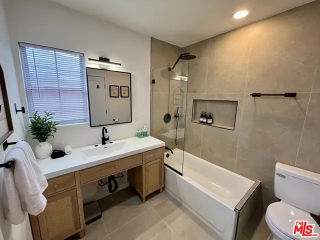 1825 Stearns Drive, Los Angeles, California 90035