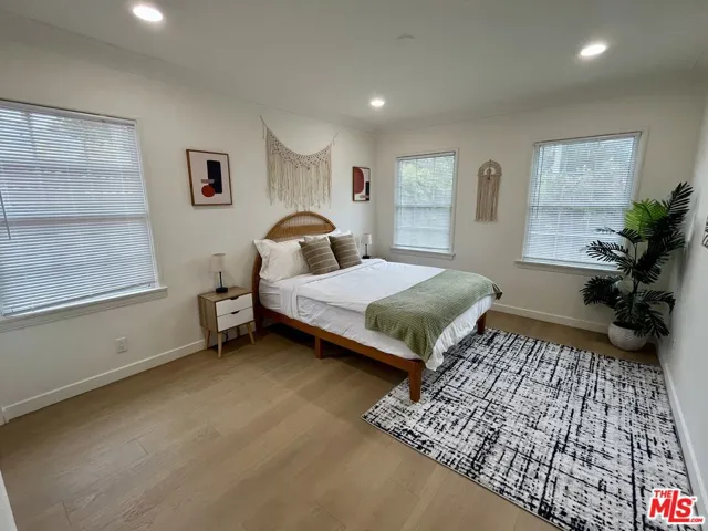 1825 Stearns Drive, Los Angeles, California 90035