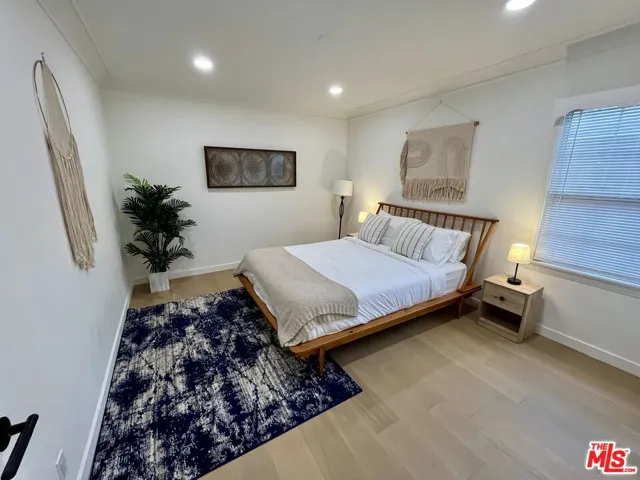 1825 Stearns Drive, Los Angeles, California 90035