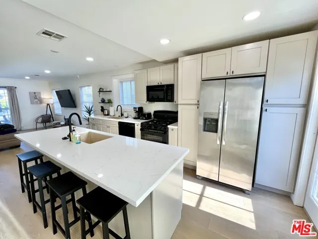 1825 Stearns Drive, Los Angeles, California 90035