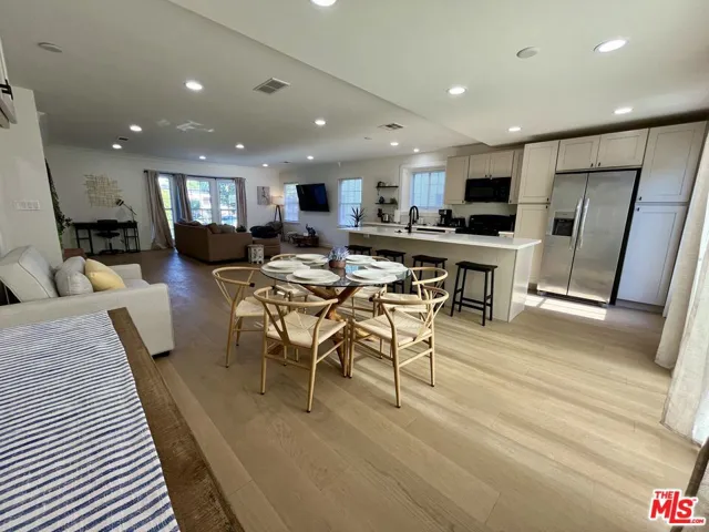 1825 Stearns Drive, Los Angeles, California 90035