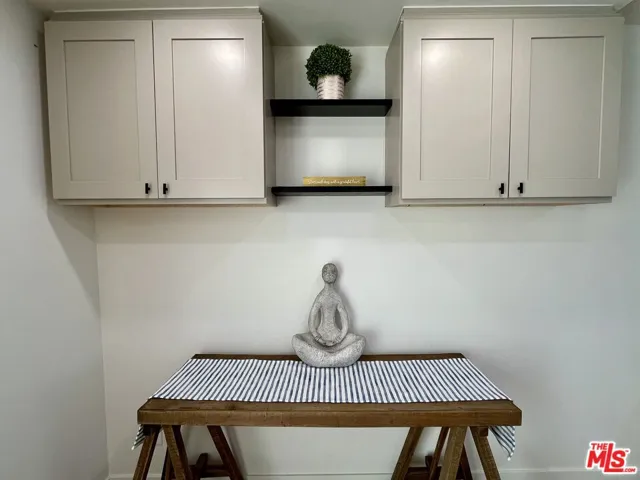 1825 Stearns Drive, Los Angeles, California 90035
