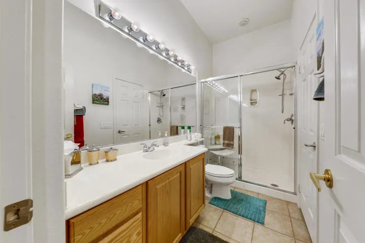 18 BATHROOM MLS