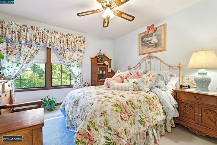 407 Country Club Ln, Napa, California 94558