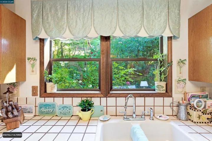 407 Country Club Ln, Napa, California 94558