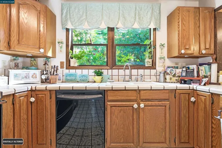 407 Country Club Ln, Napa, California 94558