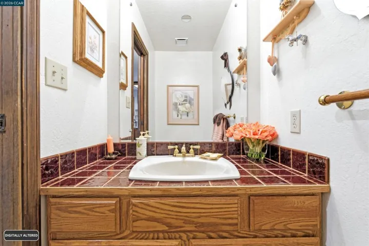 407 Country Club Ln, Napa, California 94558
