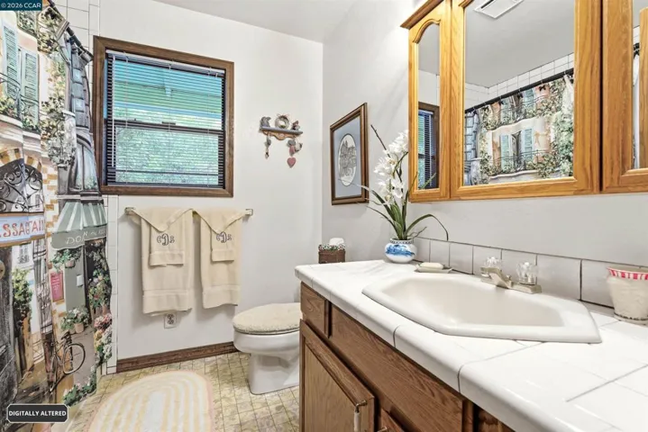 407 Country Club Ln, Napa, California 94558