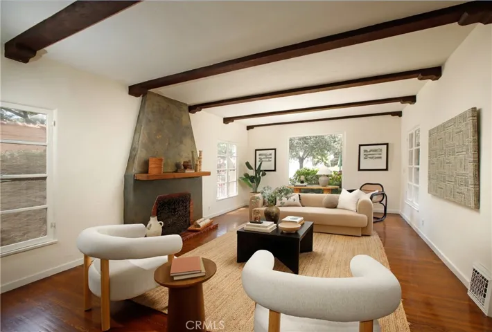 940 E Stocker, Glendale, California 91207