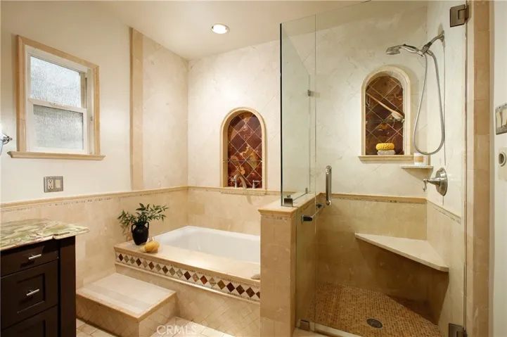 940 E Stocker, Glendale, California 91207