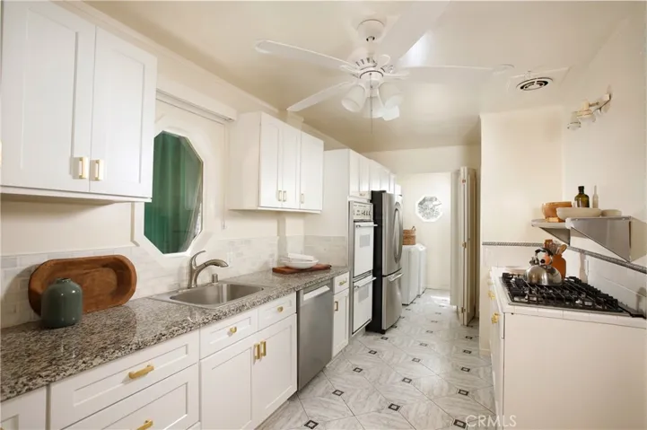 940 E Stocker, Glendale, California 91207