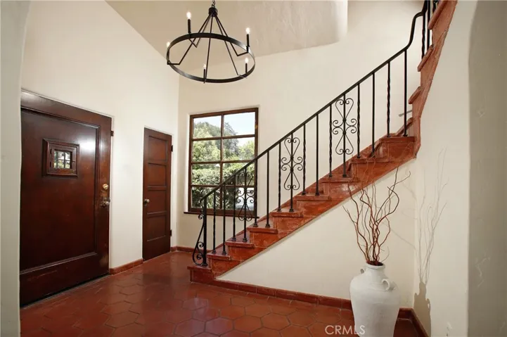 940 E Stocker, Glendale, California 91207