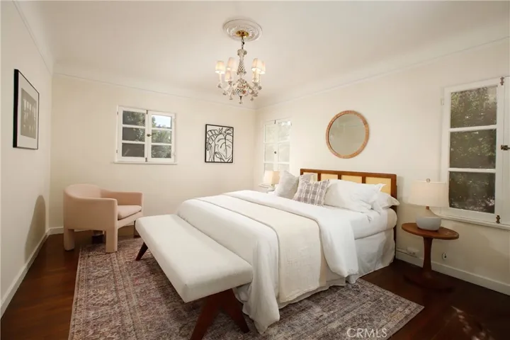 940 E Stocker, Glendale, California 91207