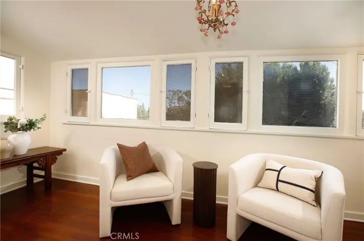 940 E Stocker, Glendale, California 91207