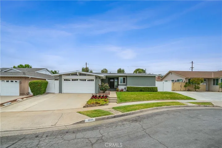 1811 Bea Way, La Habra, California 90631