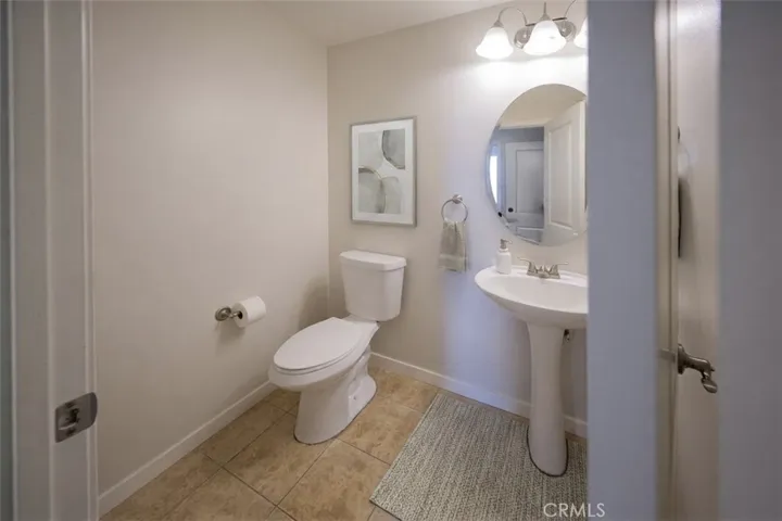 820 E Ruby Lace, Azusa, California 91702