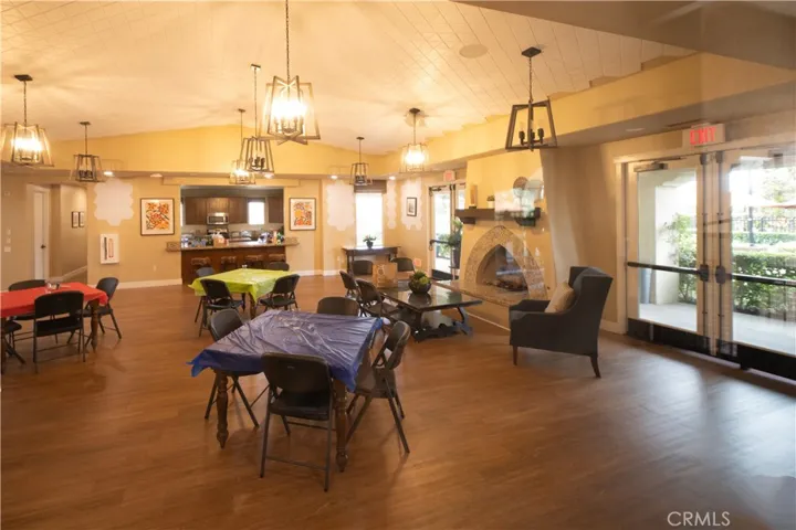 820 E Ruby Lace, Azusa, California 91702