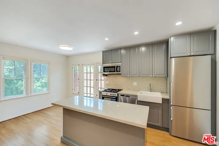 1655 Malcolm Avenue 1/2, Los Angeles, California 90024