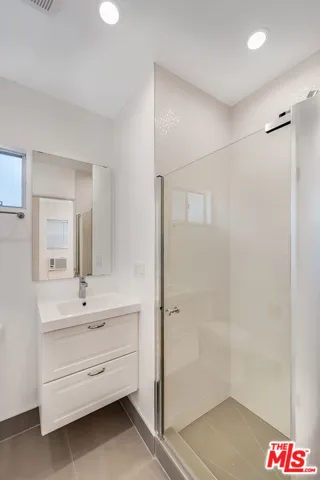 1655 Malcolm Avenue 1/2, Los Angeles, California 90024