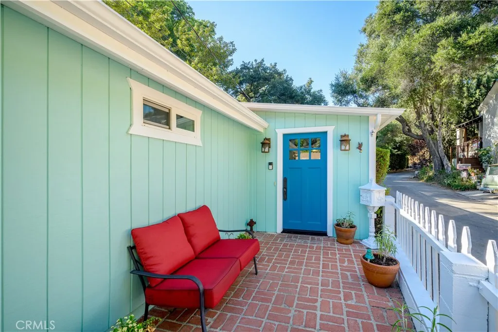 12101 Spring Trail