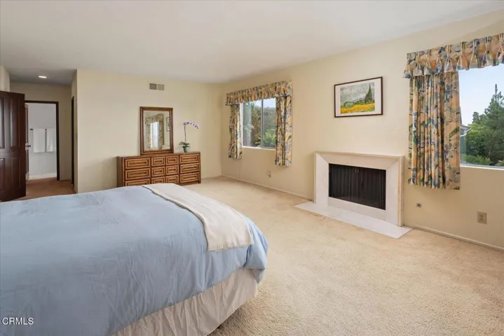 29-Primary Bedroom
