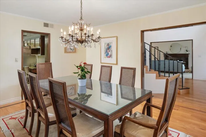 14-Dining Room