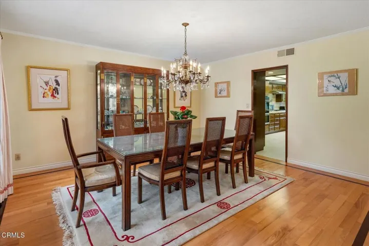 12-Dining Room