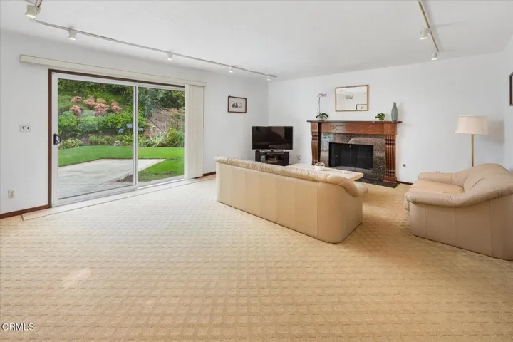 21-Family Room