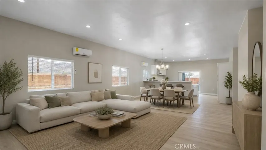 Living/dining view 1